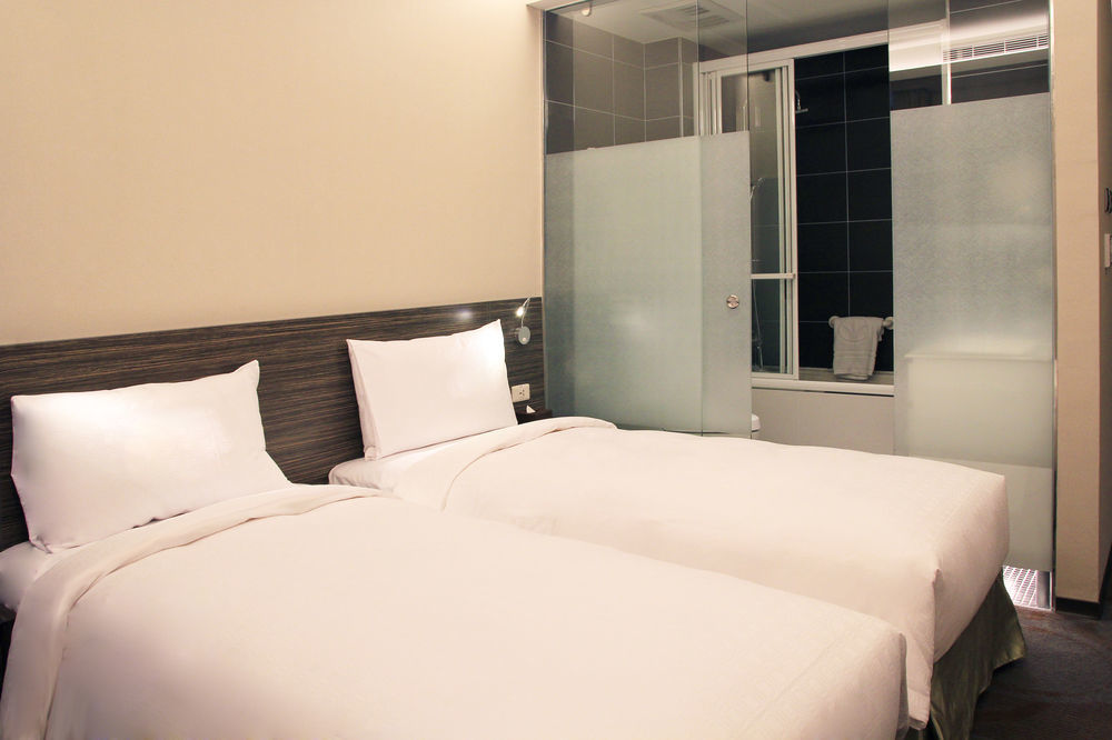 Capital Hotel Songshan Taipei Exteriör bild